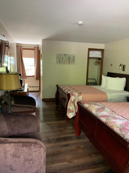 Stay Berkshires image 32